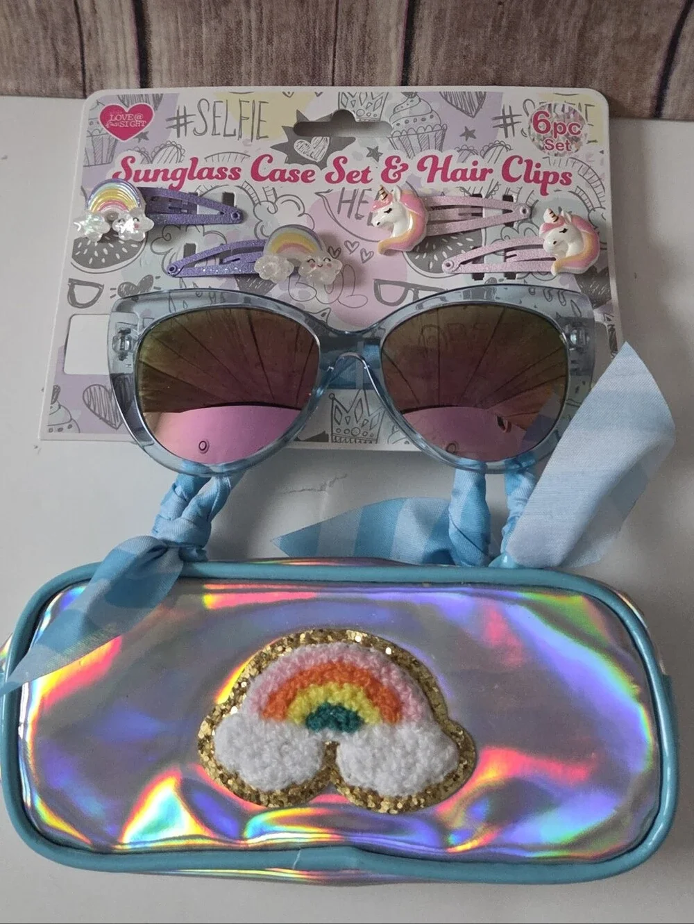 Love @ First Sight Sunglasses with Rainbow Case & Hair Clips Set NIP